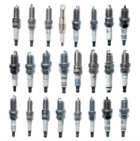 Vente en gros de pièces de moteur automobile OEM Bujias 4481 HGR7MQP0 0242235752 +4 bougies d'allumage en platine